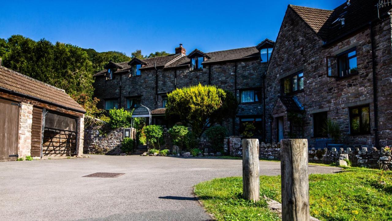 Parva Farmhouse Riverside Guesthouse Tintern Extérieur photo