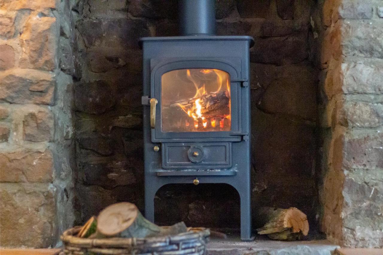 Parva Farmhouse Riverside Guesthouse Tintern Extérieur photo